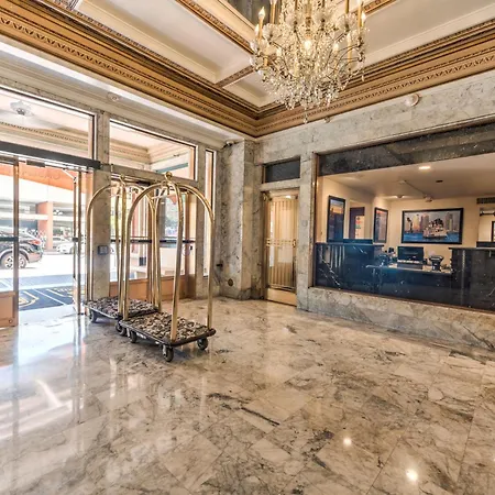 Gaslamp Plaza Suites-3